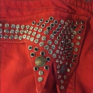 Red Double Winged Robin Jeans